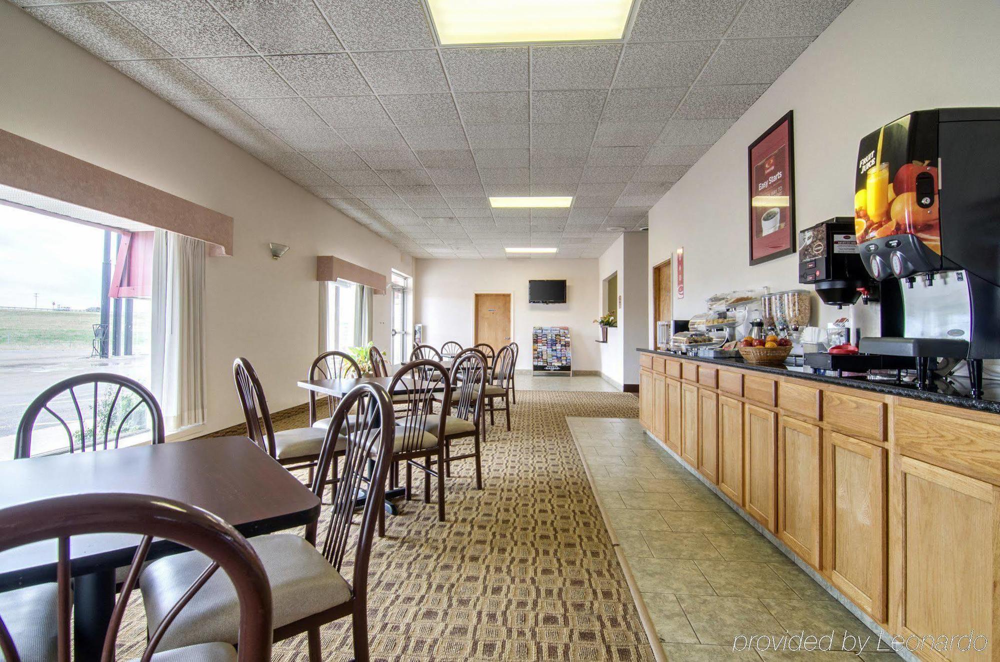 Americas Best Value Inn Salina Exterior foto